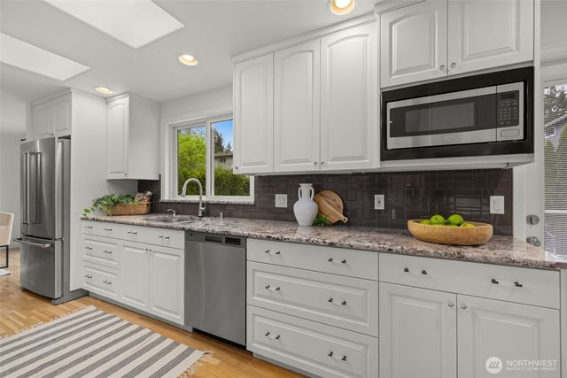 7424 NE 120th Street, Kirkland, WA 98034