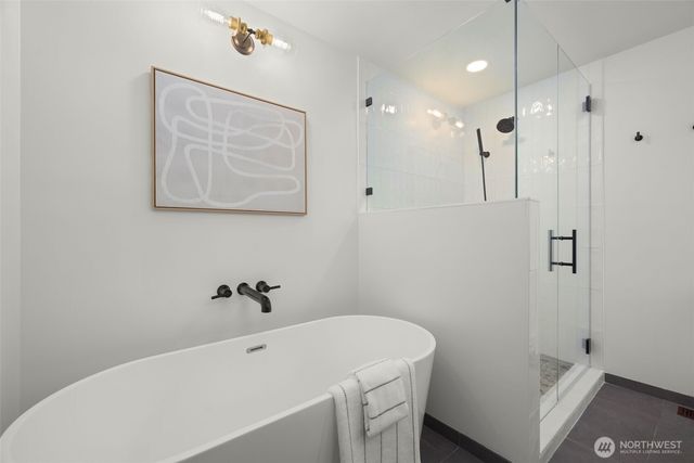 7424 NE 120th Street, Kirkland, WA 98034
