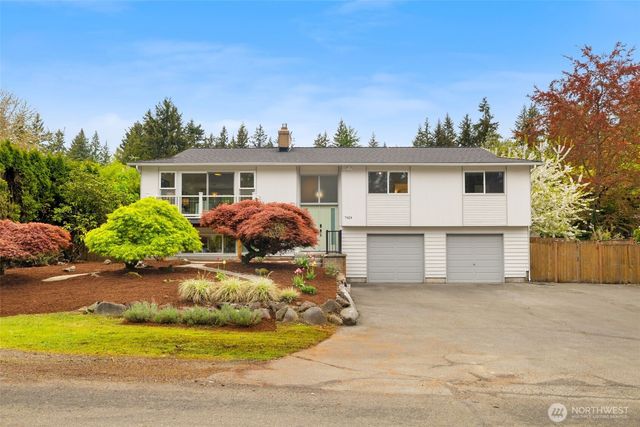 7424 NE 120th Street, Kirkland, WA 98034