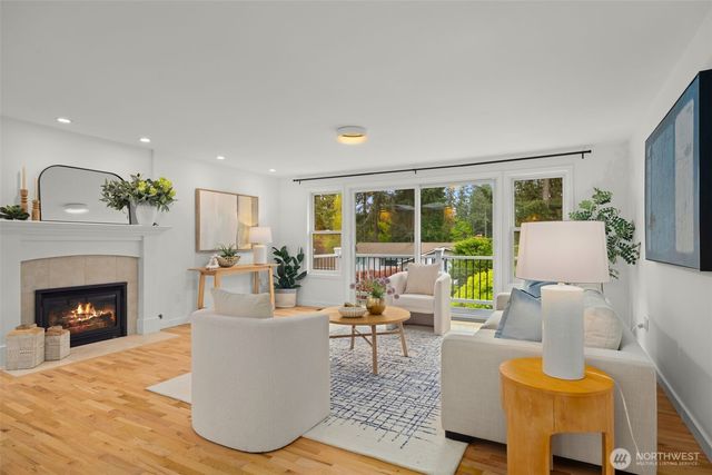 7424 NE 120th Street, Kirkland, WA 98034