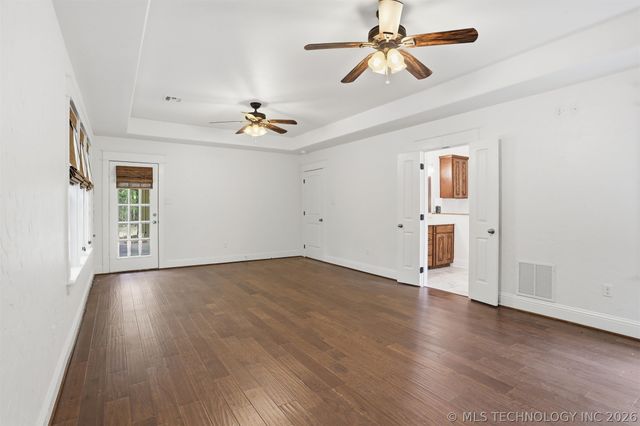900 W Hardesty Road, Caddo, OK 74729