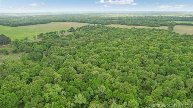 900 W Hardesty Road, Caddo, OK 74729