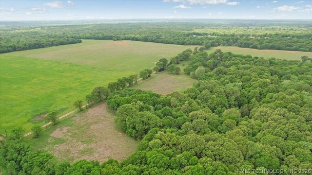900 W Hardesty Road, Caddo, OK 74729