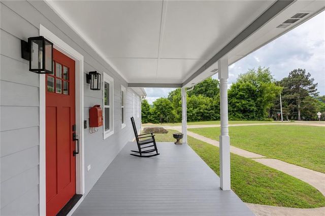 506 Bill Watkins Road, Hoschton, GA 30548