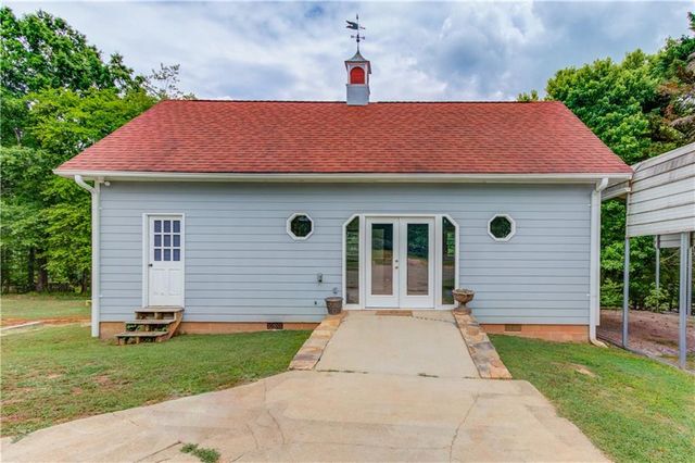 506 Bill Watkins Road, Hoschton, GA 30548