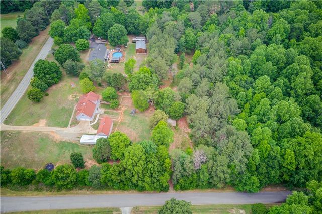 506 Bill Watkins Road, Hoschton, GA 30548