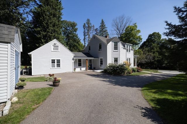 95 Sunnyside Ave, Holden, MA 01520