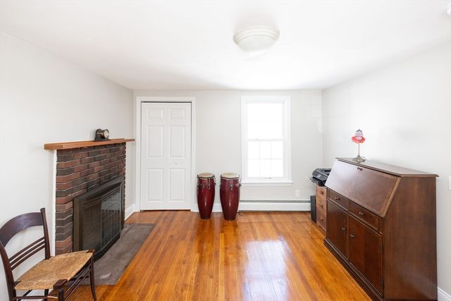 95 Sunnyside Ave, Holden, MA 01520