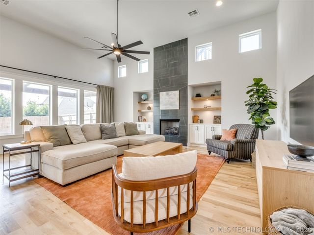 14312 E 95th Place North, Owasso, OK 74055