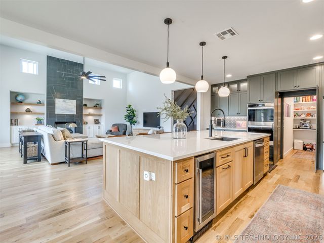 14312 E 95th Place North, Owasso, OK 74055