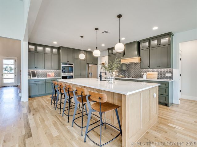 14312 E 95th Place North, Owasso, OK 74055