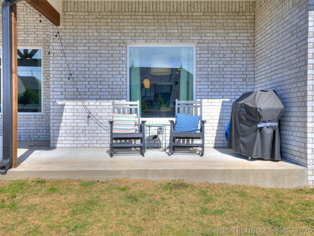 14312 E 95th Place North, Owasso, OK 74055