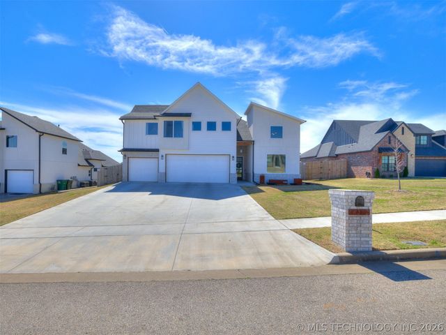 14312 E 95th Place North, Owasso, OK 74055