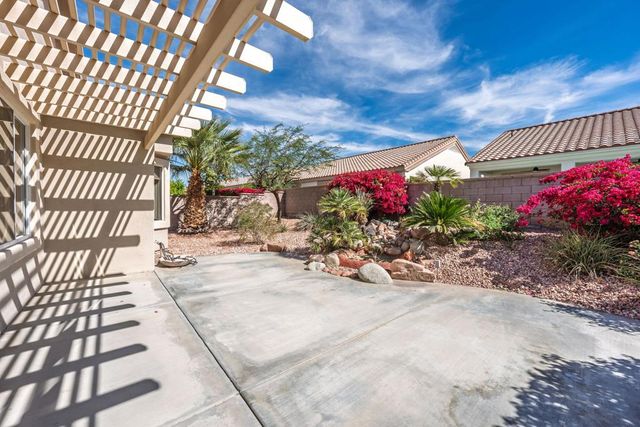 37410 Medjool Avenue, Palm Desert, CA 92211