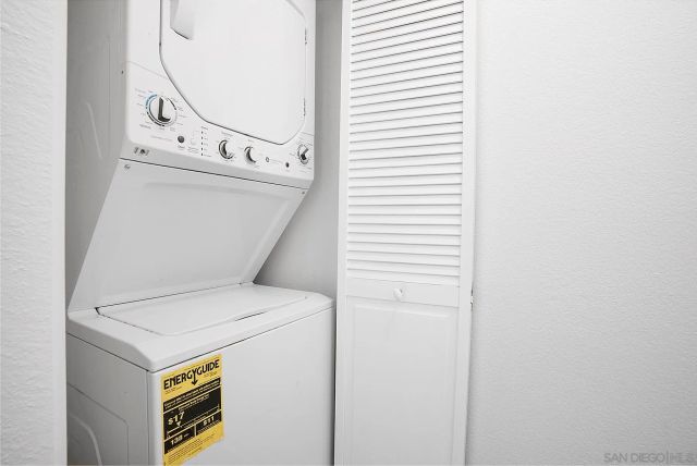 1045 Peach Ave 3, El Cajon, CA 92021