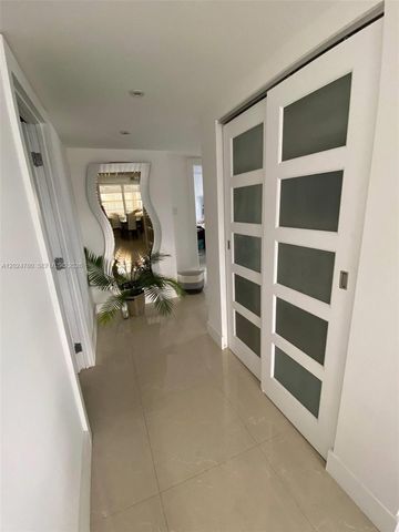 18081 Biscayne Boulevard 1904, Aventura, FL 33160