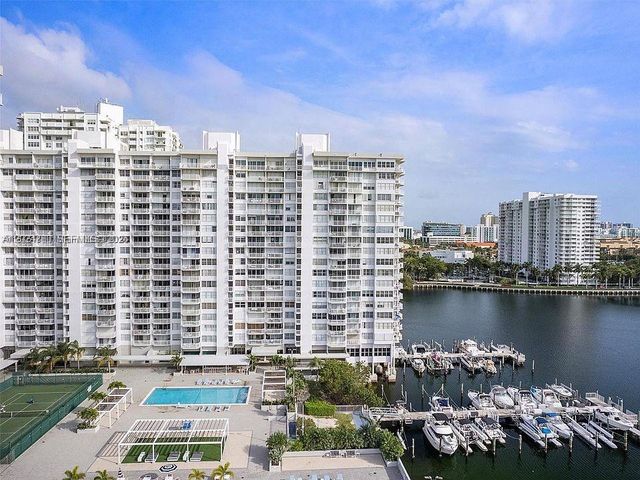18081 Biscayne Boulevard 1904, Aventura, FL 33160