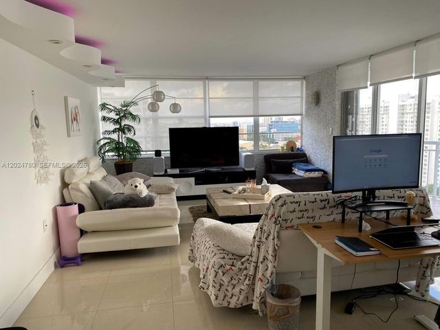 18081 Biscayne Boulevard 1904, Aventura, FL 33160