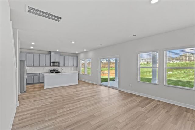 104 Madison Court, Gray Court, SC 29645