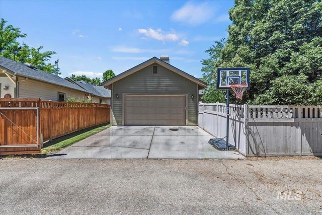 13416 N 2nd Ave, Boise, ID 83714