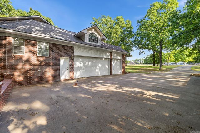 226 Edgewood Drive, Cabot, AR 72023