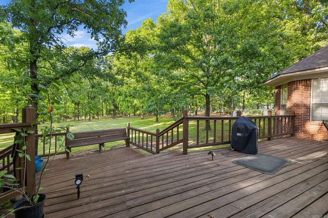 226 Edgewood Drive, Cabot, AR 72023