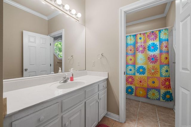 226 Edgewood Drive, Cabot, AR 72023