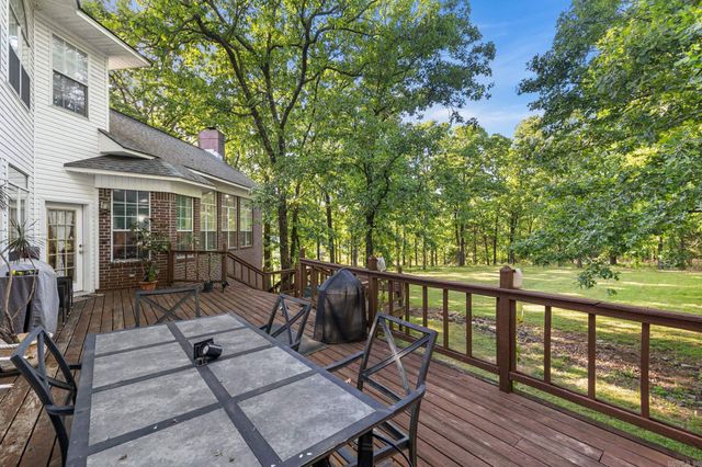 226 Edgewood Drive, Cabot, AR 72023
