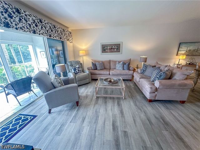 4240 Lake Forest DR 413, Bonita Springs, FL 34134