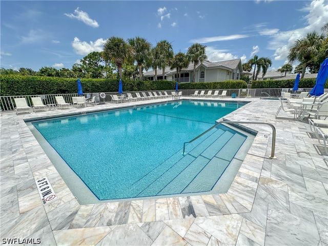 4240 Lake Forest DR 413, Bonita Springs, FL 34134