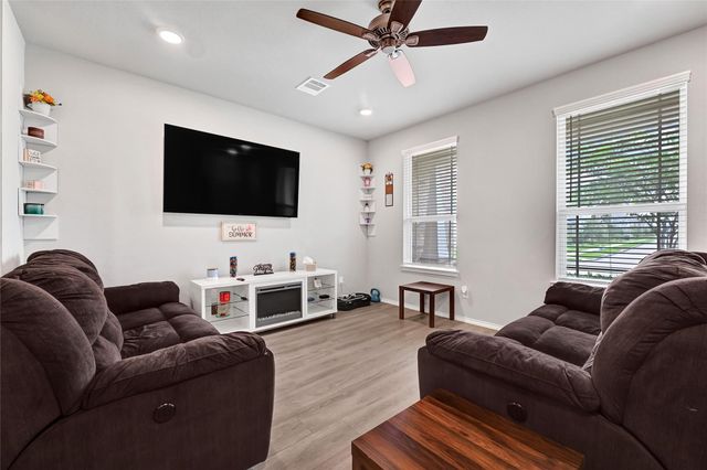 12615 Taymouth Manor Drive, Humble, TX 77346