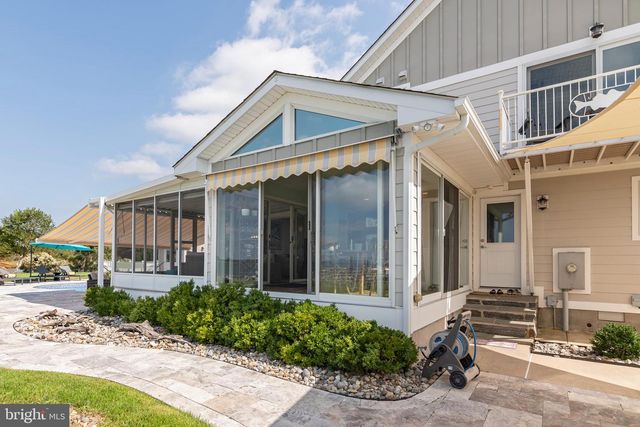 1724 FERRY POINT CT, Trappe, MD 21673