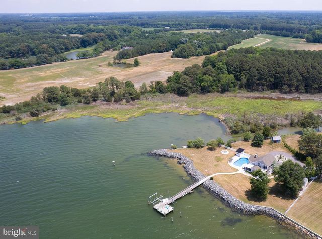 1724 FERRY POINT CT, Trappe, MD 21673