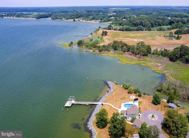 1724 FERRY POINT CT, Trappe, MD 21673
