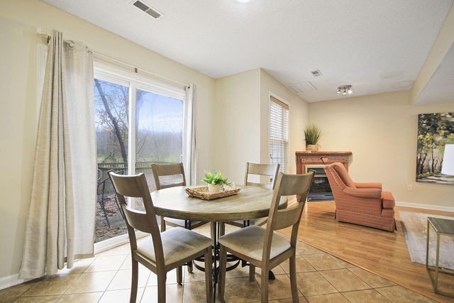 707 BOULDER DR, Columbia, MO 65201