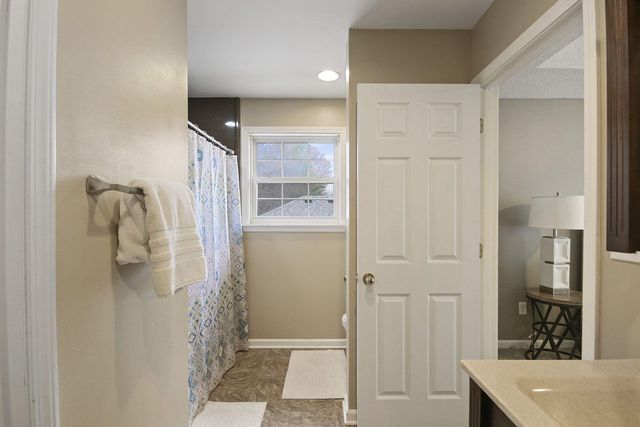 707 BOULDER DR, Columbia, MO 65201