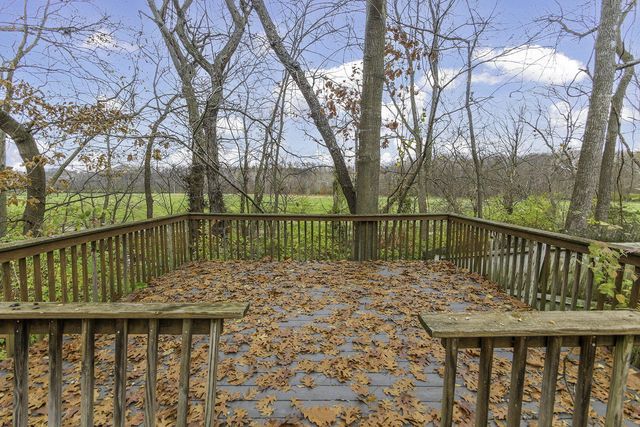 707 BOULDER DR, Columbia, MO 65201