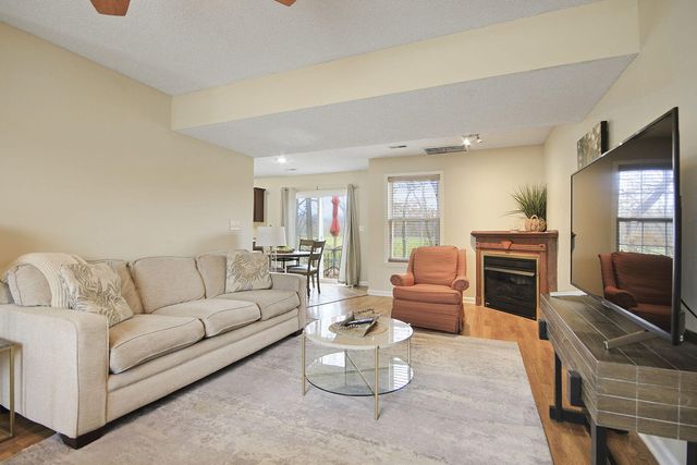 707 BOULDER DR, Columbia, MO 65201