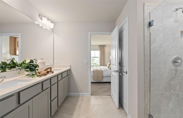 2124 MOSSY VINE AVENUE, St Cloud, FL 34771