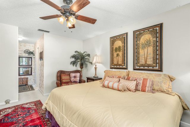 3833 Edgewater Drive, Sebring, FL 33872