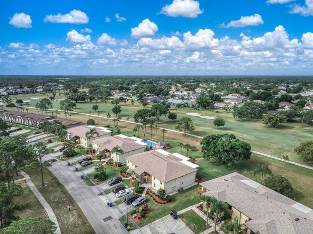3833 Edgewater Drive, Sebring, FL 33872
