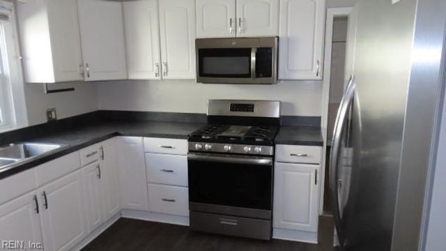 2532 Ballentine BLVD, Norfolk, VA 23509