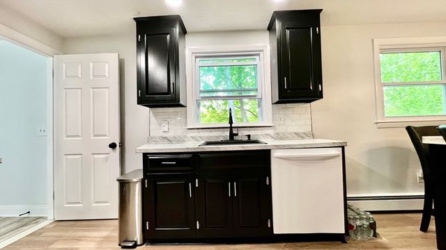 21 Rich St., Worcester, MA 01602
