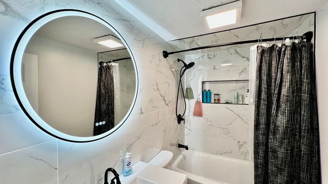 21 Rich St., Worcester, MA 01602