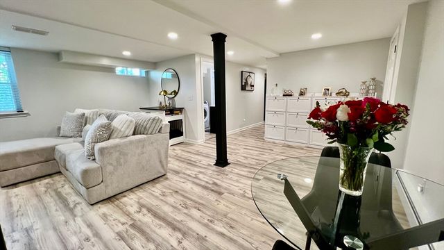 21 Rich St., Worcester, MA 01602
