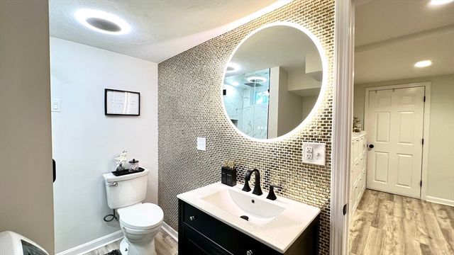 21 Rich St., Worcester, MA 01602