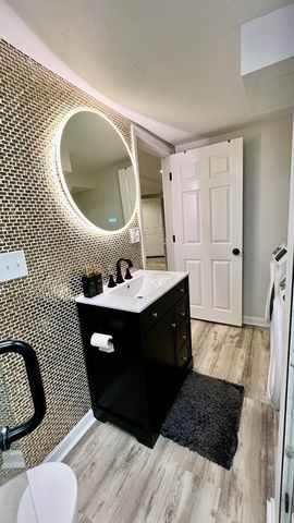21 Rich St., Worcester, MA 01602