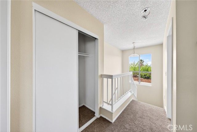 1617 La Palma, Palmdale, CA 93550