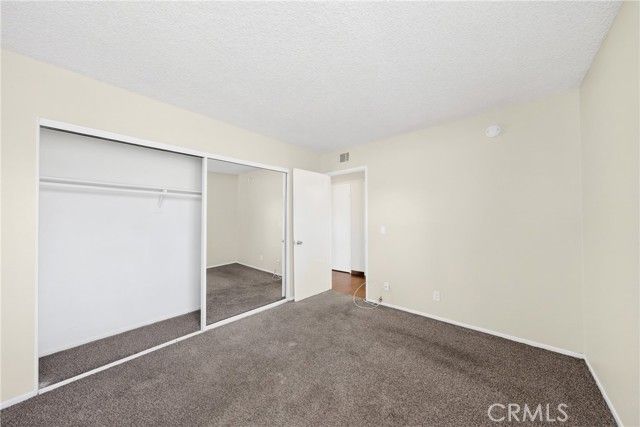 1617 La Palma, Palmdale, CA 93550