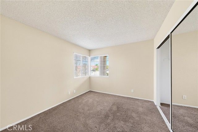 1617 La Palma, Palmdale, CA 93550